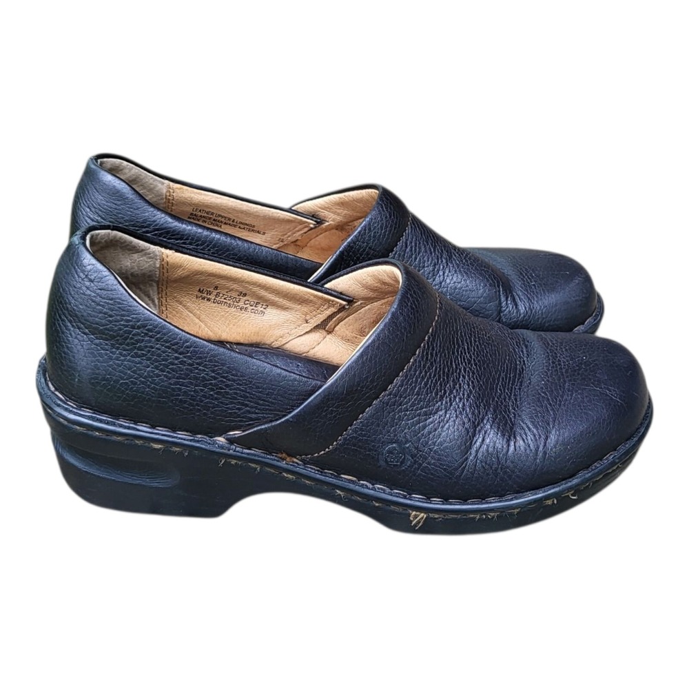 BORN HANDCRAFTED FOOTWEAR Women's Black Leather SLIP ON Shoes Sz 8 M/W